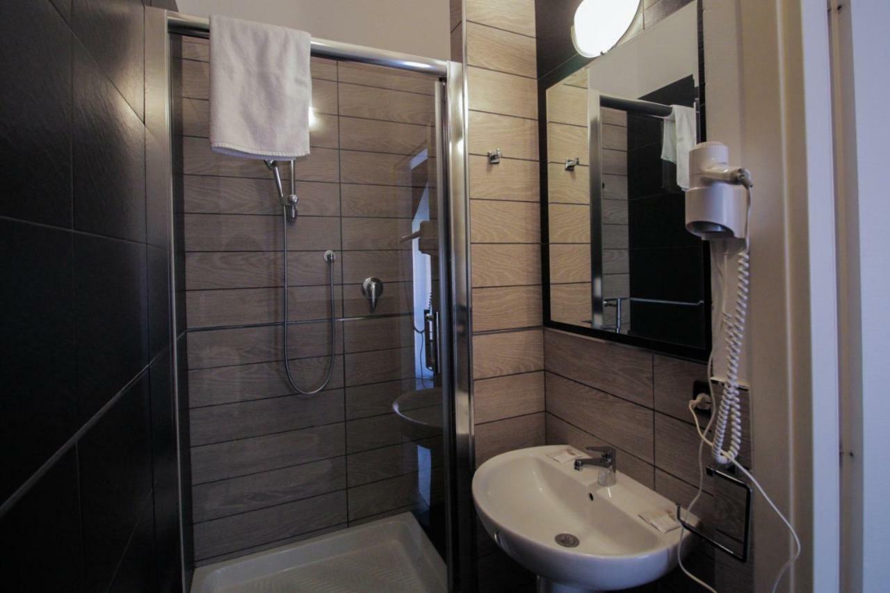 La Suite B&B Apartments Bolonia Exterior foto